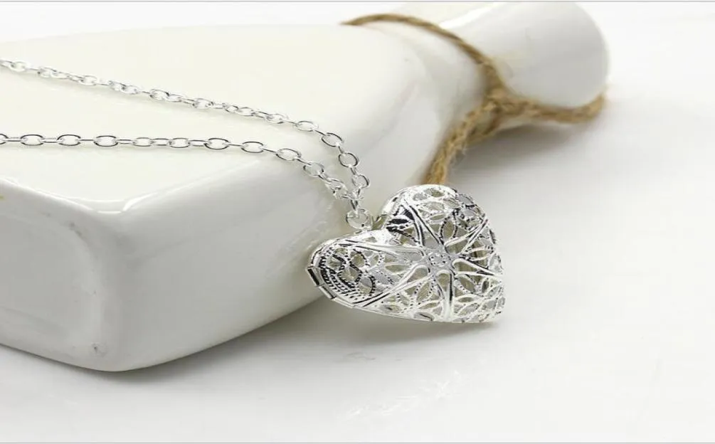 Colares de pingentes de medalhão esculpindo o colar de coração oco, amantes de molduras, joias de prata para colar de casamento de noiva5639358