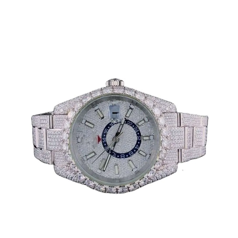 Luxury à la recherche entièrement Iced Out for Men Woman Top Craftsmail Unique et cher Mosang Diamond 1 1 5A Montres pour Hip Hop Industrial Luxurious 2035