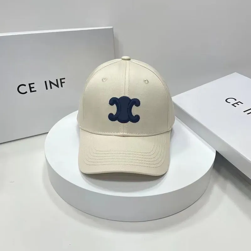 2024 Nouvelle casquette de base de base de chapeau de créateur Caps Luxe Unisexe Unisexe Solid Geometric Imprimed Ferte Farm Canvas avec des hommes Dous Dust Snapback Fashion Sunlight Man Femme Chapeaux