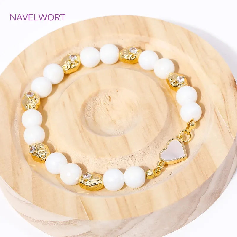18k Guldpläterad Inlay Natural Shell Heart Charm Pendant Connector för smycken Making DIY Armband Halsband Tillbehör Partihandel