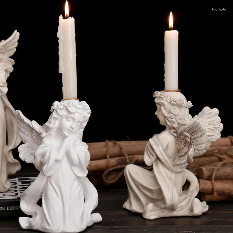 Titulares de velas Resin Table de velas lindas europeas Ángel nórdico Día de San Valentín PE de Vela Talight