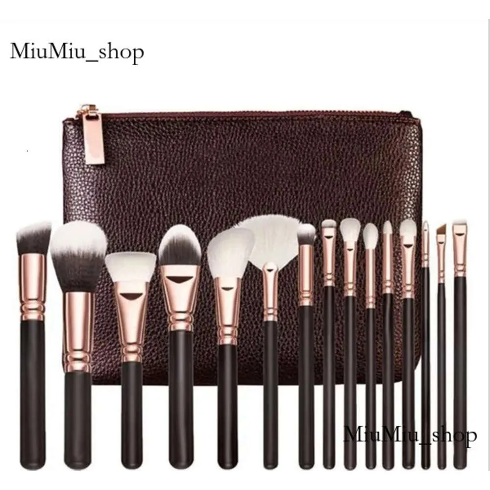 Marque de maquillage de haute qualité 15pcs / set avec sac PU Brush pour le fard à paupières à fard à paupières Blush 714 pour le fond de teint en poudre 714