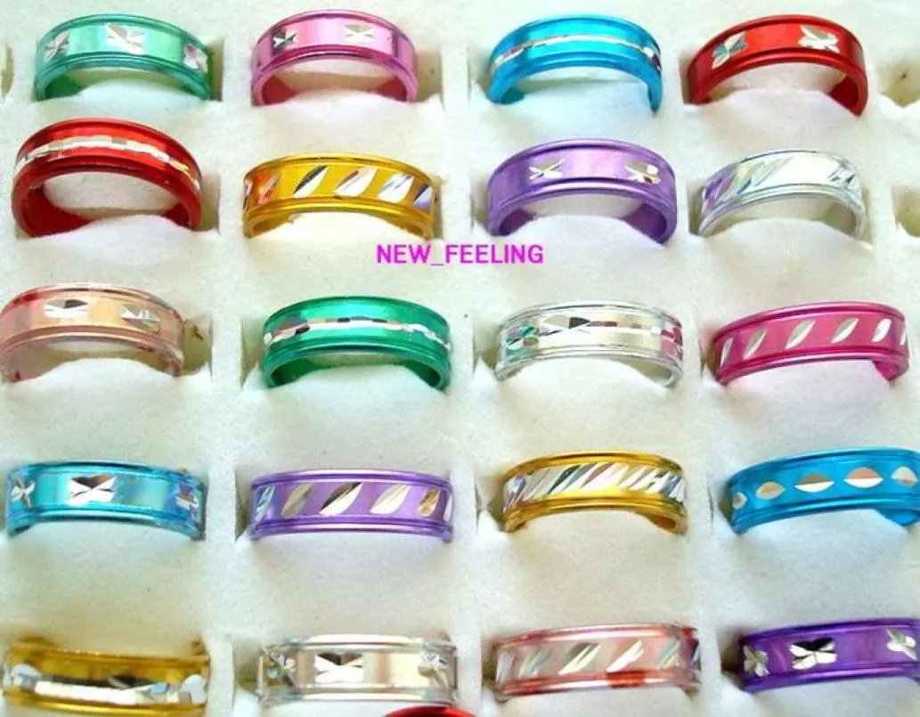 En gros de 100pcs / lot couleurs mixtes couleurs rondes plaquées colorées anneaux en aluminium taille pour les anneaux de bijoux bas prix 7188205