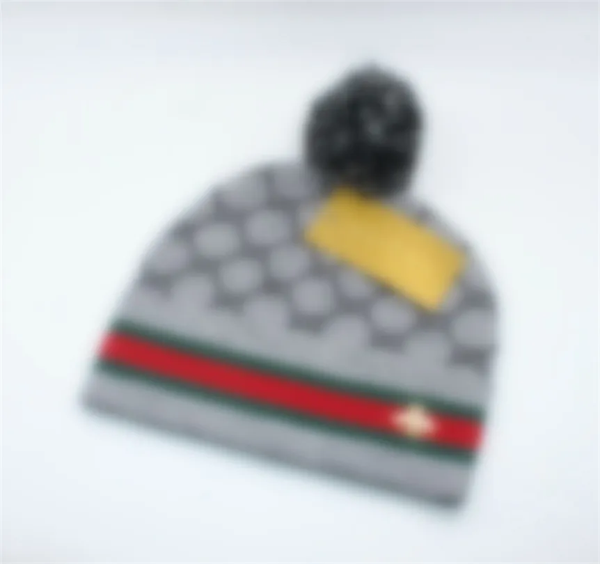 NIEUWE Design Caps Beanie Winter Designer Hat Bucket Cap Mans/Damesbrief Bonnet Fashion Design Gebreide hoeden Fall Woolen Jacquard Unisex Gift Q6