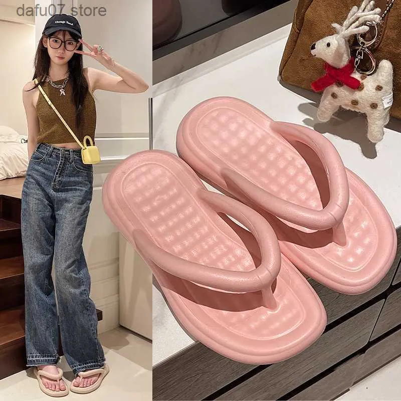 Slippers Summer Flip Flips Internet Celebrity Clip Feets Beach Eva Slippers Mulheres sentem vontade de pisar nas fezes Flipers de praia de grande porte H240412