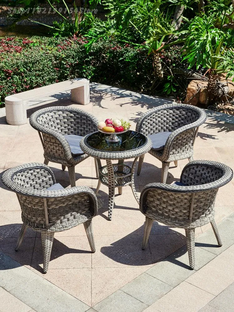 Outdoor La canna compone mobili da giardino balcone villa giardino rattan sedia a piattaforma solare senza dubbio intrecciata un tre pezzi