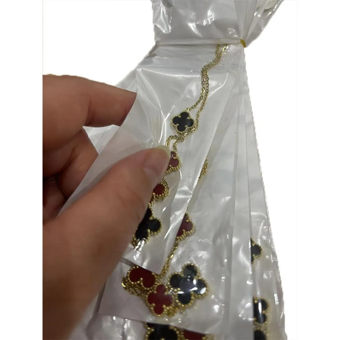 18k Gold rostfritt stål klöver designer halsband för kvinnor mode 4 blad 5 blommor lyxskal klassisk kärlek hjärthänge 5000511