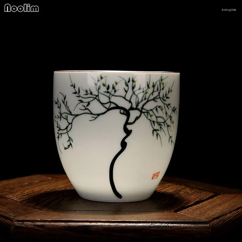 Xícaras pires noolim jingdezhen pintado à mão Lotus pinheiro cerâmica mestre chá xícara de escritório drinkware de água caneca de porcelana de porcelana