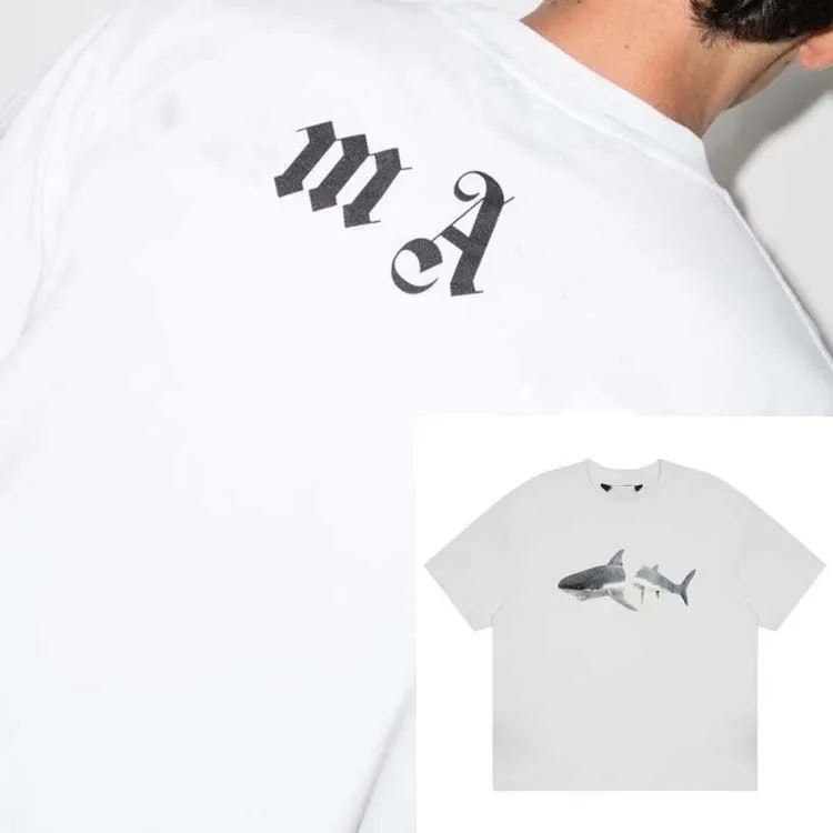 Tshirt Men Designer Mens T-shirts court-circuit de mode Summer avec lettre de marque de haute qualité designers t-shirts