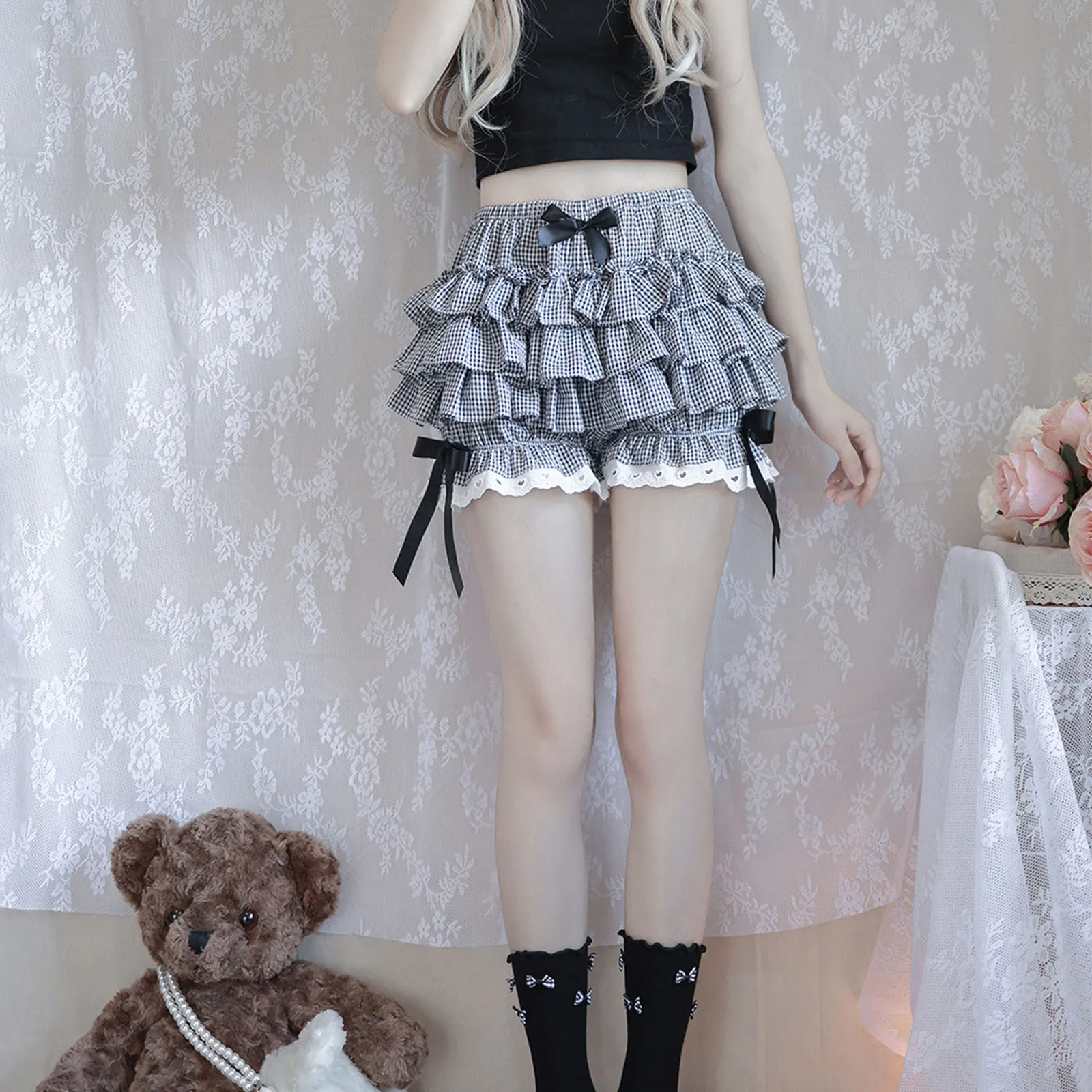 パンツ muguet frill lace short pants Lace Ruffle Shorts - White muguet frill lace short pants 【公式通販】
