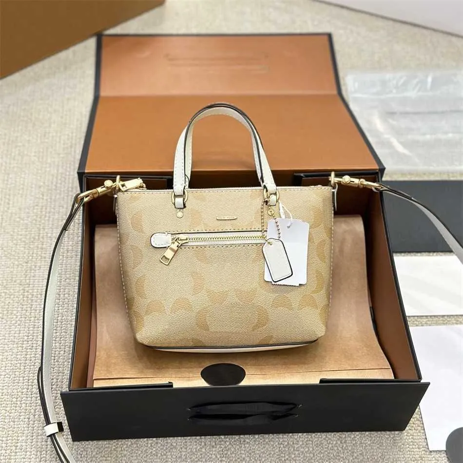Crossbody lüks çanta c-basılı unisex tasarımcı çanta küçük totes tek omuz tote çanta kadın moda klasik mektup tasarımcıları çanta cüzdan