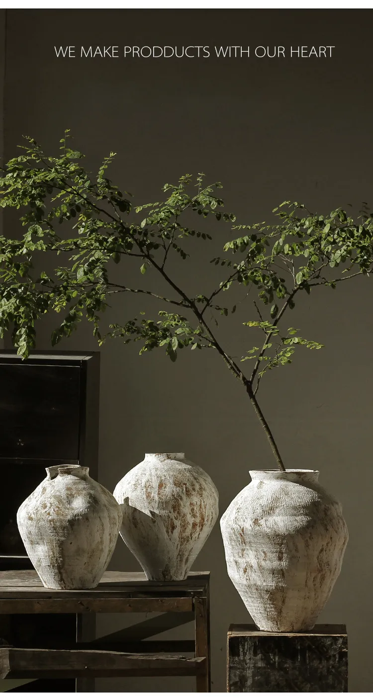 WABI SABIスタイルの手作りセラミック花瓶：禅装飾BBホテルのドライ