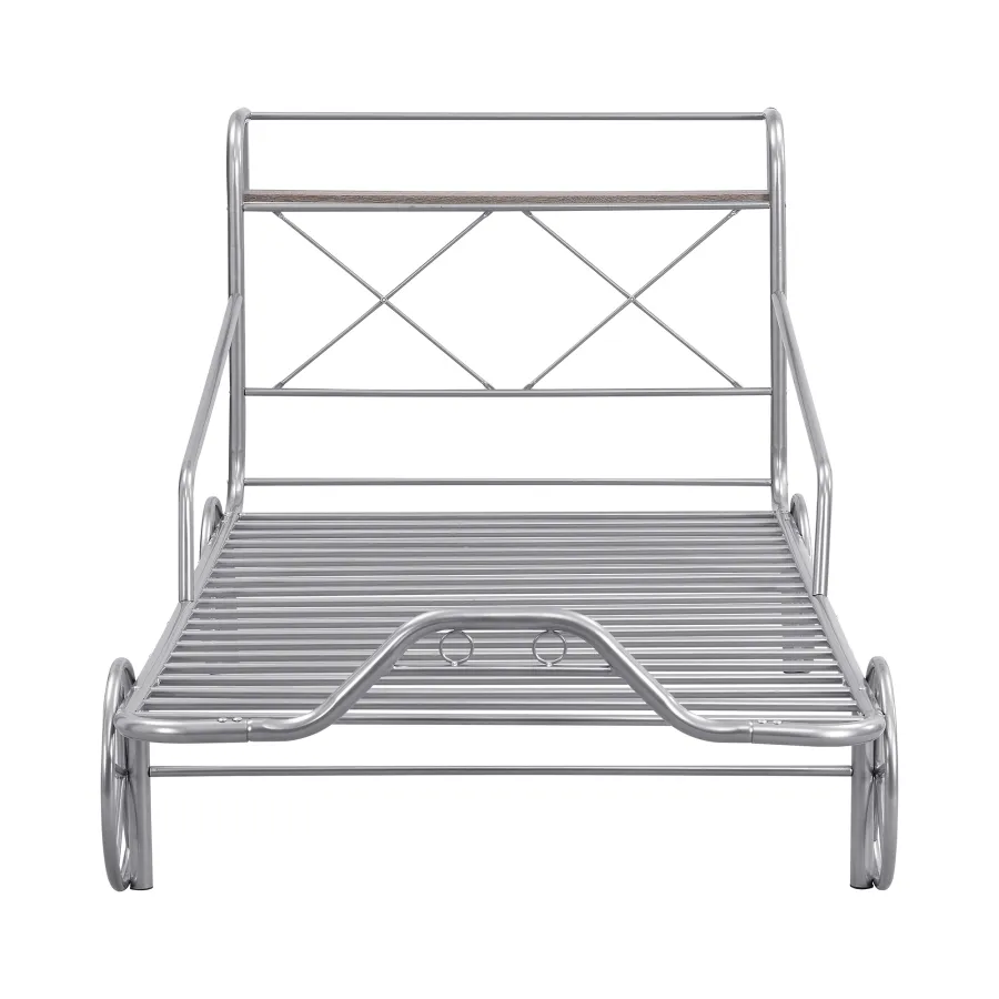 Cama de metal de metal de tamaño gemelo en forma de automóvil con cuatro ruedas, barandillas y estante de marco en forma de X, adecuado para dormitorio de niños, plata