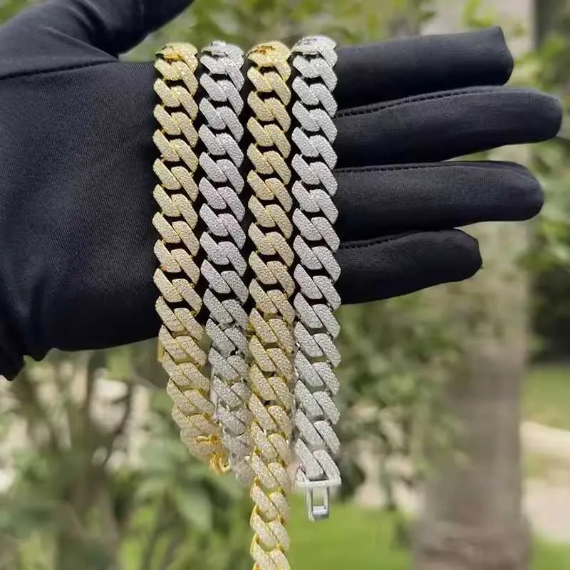 Майами Кубинская цепь звенья 13 мм шириной 2 ряда алмазанитовые алмазы