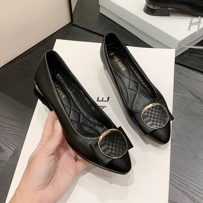 Soft Leather Single Shoes For Womens Business Shoes Thick Heels Medium Heels Professional Pointed High Heels Simple Small Leather Shoes For Women 35 4 U8M8 From Iuggs 20.11 DHgate.Com