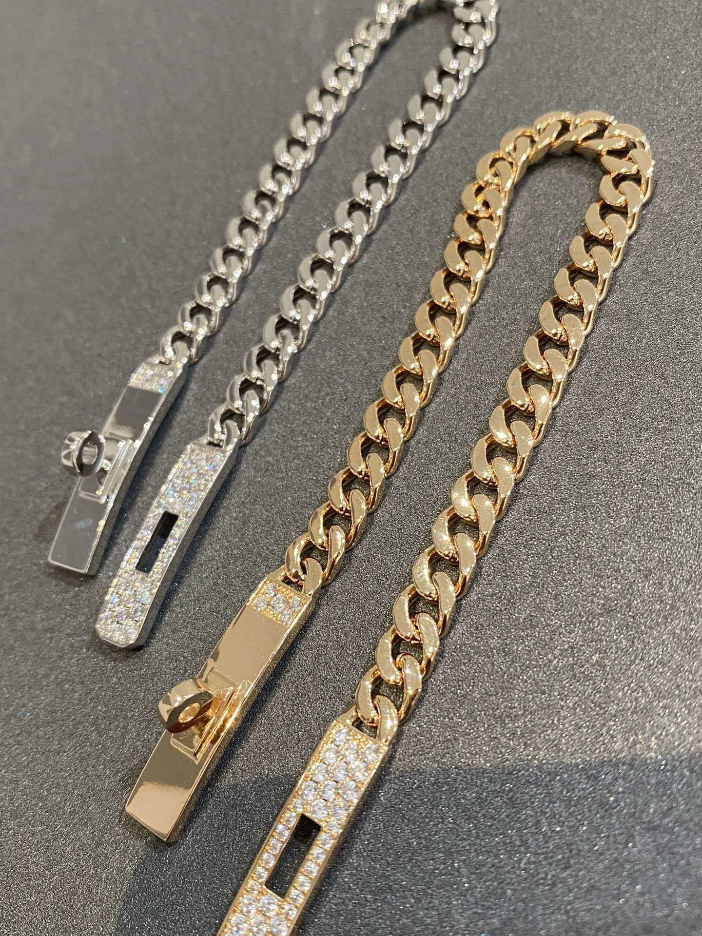 H bracelet V Gold Diamond Thick Chain Bracelet for Men and Women Unisex High Carbon Diamond Two Color CNC Craft Bracelet