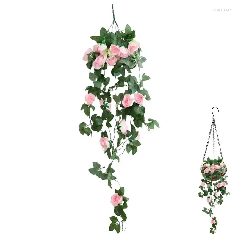 Vasen Rose Reben künstliche Blüten mit grünen Blättern Blumenwandgirlande für den Hintergrund