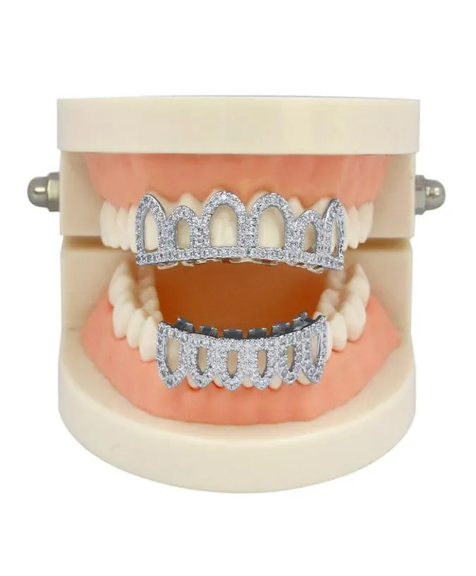 Hip Hop Iced Out CZ Mouth Teeth Grillz Caps Top Bottom Grill Set Men Women Vampire Grills5300354