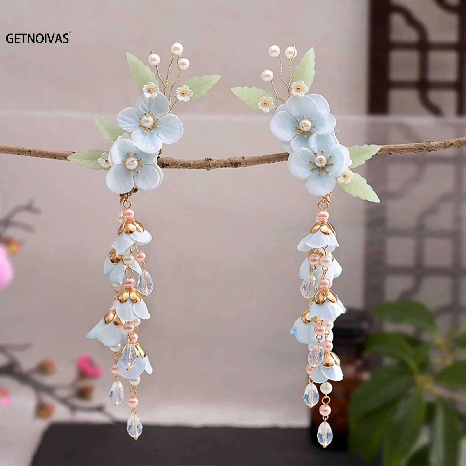 Wedding Hair Clips For Brides Flower Hair... From Ddmyearth 