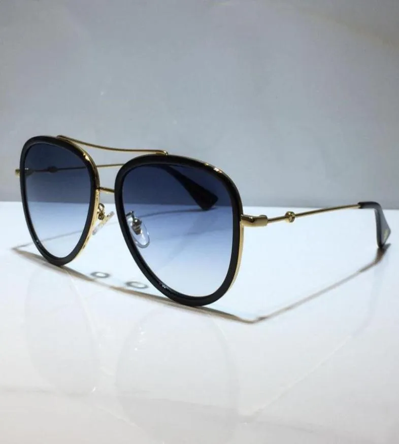 0062 Solglasögon för kvinnor Klassisk Summer Fashion Style Metal och Plank Frame Populära ögonglasögon Toppkvalitetsugn UV -skydd6038035
