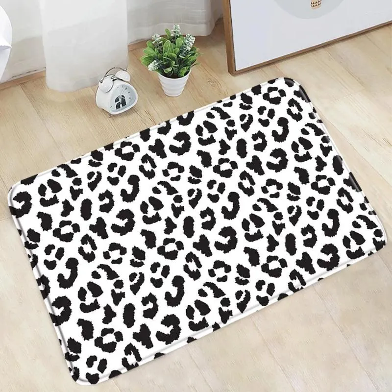 Baignoire Mattes léopard Imprimé salle de bain Texture animale moderne tapis non glissant décor de toilette de flanelle de la flanelle de la cuisine