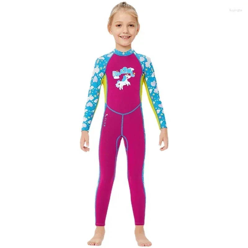 Roupas de banho feminina 2,5 mm de corpo inteiro de merda quente de manga longa de uma peça de snorkel de uma peça de fria para menina para menina