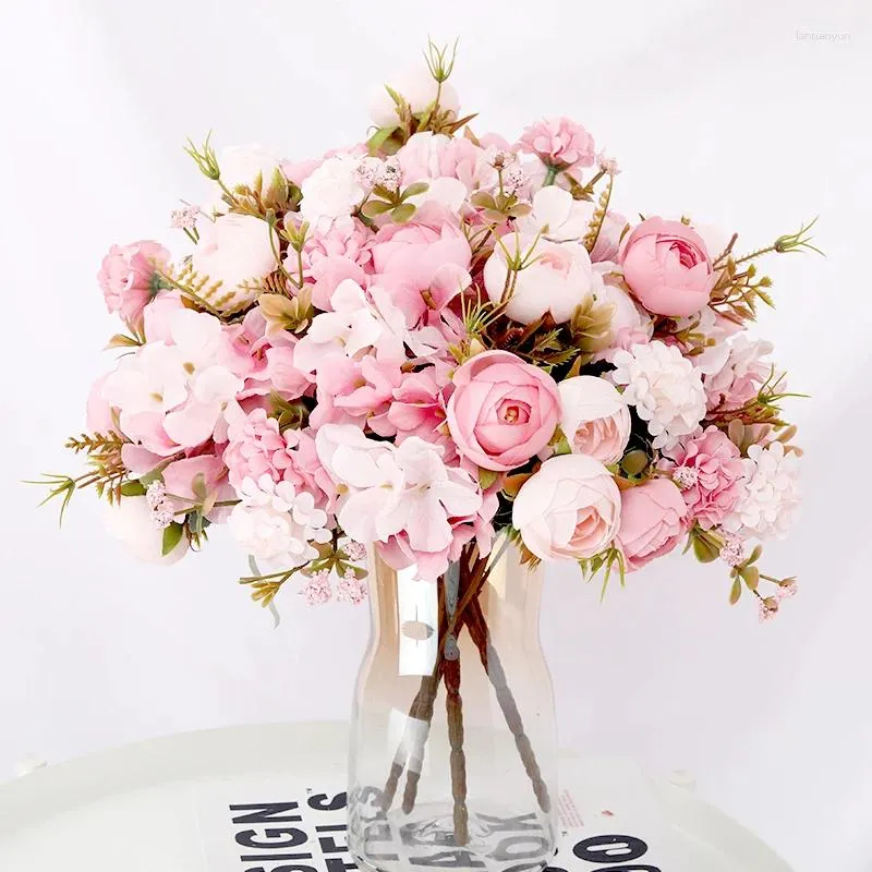 Fleurs décoratives thé artificiel rose vintage de soie hydrtenge Bud Big Bouquet Marriage de maison de Noël Retro Fake Flower fête DIY DÉCoration