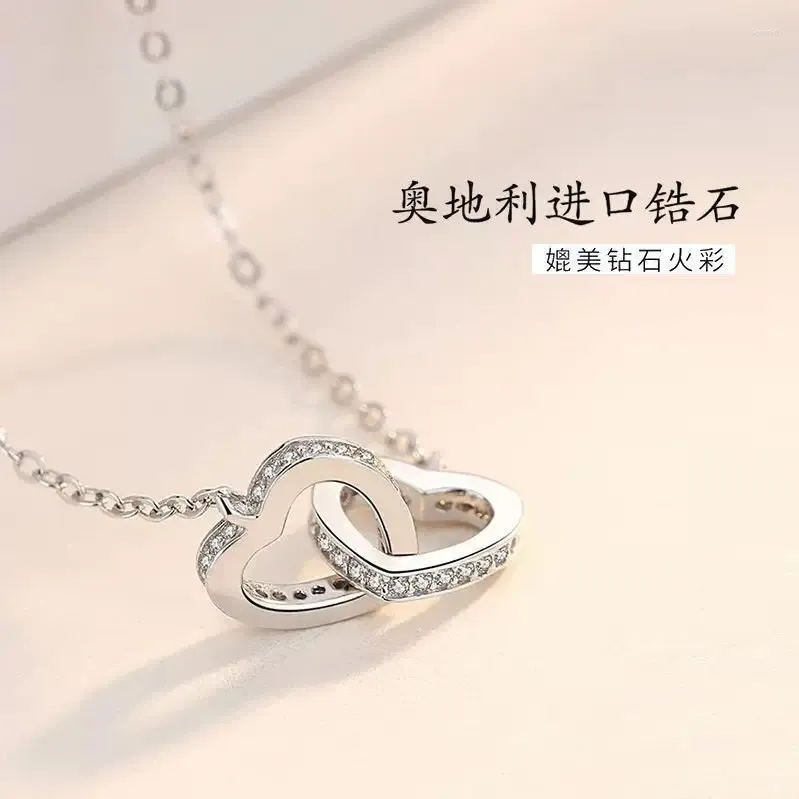 Collane a pendente Tibetani Silver Pendants for Women Love Double Ring Design Collana alla moda ed elegante Catena di colletti