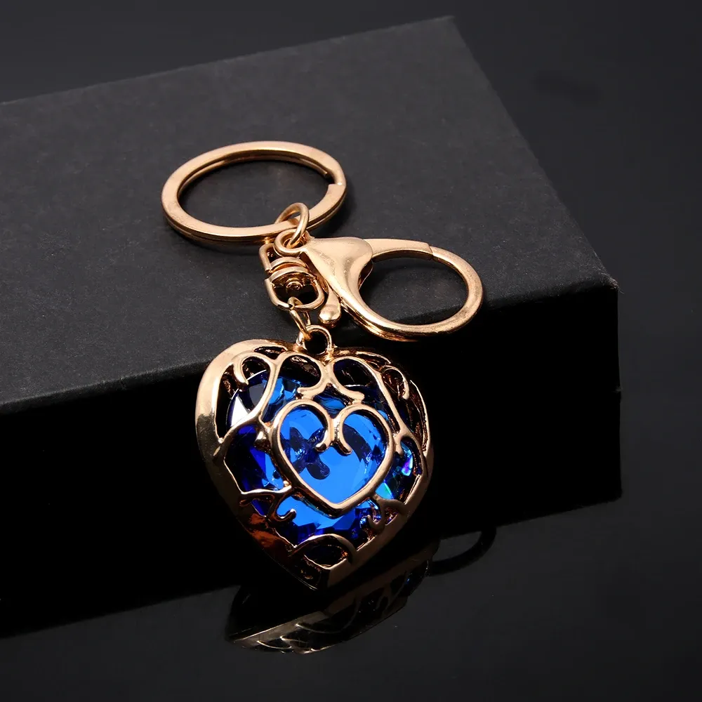 Zeldas Link Skyward Sword Heart Keychain Gold-Color Zinc Alloy 1.5