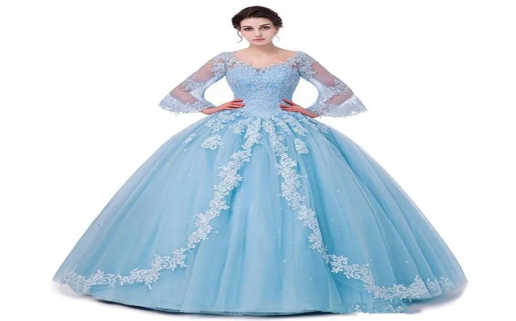 2018 tanie niebieskie sukienki Quinceanera suknia balowa kochanie koronkowa podłogę Długość podłogowa sukienki Satynowe aplikacje Vintage Long Prom4737949