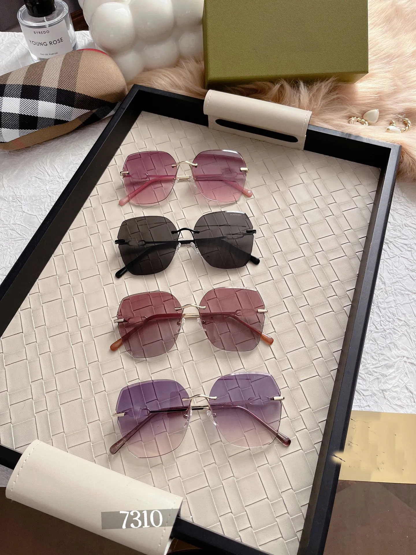 Polarized Retro Square Sunglasses with UV400 Protection 3-Pack Unisex Retro Plaid Square Sunglasses, UV400  main image 2