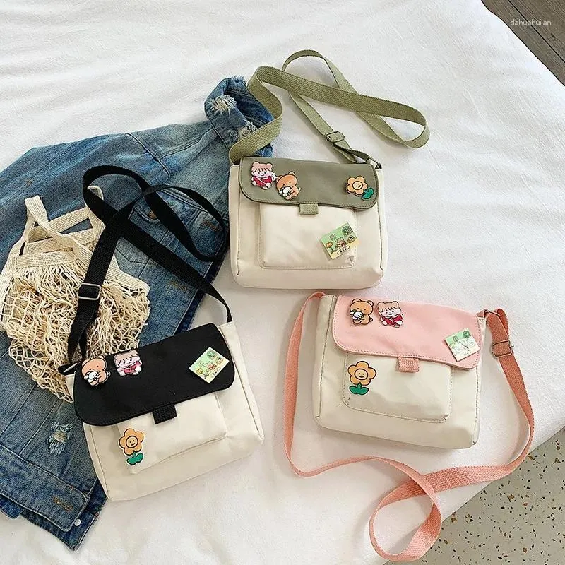 Bolsas de ombro 2024 Bolsa pequena de lona pó pó pó estudante japonês harajuku Messenger Satchels