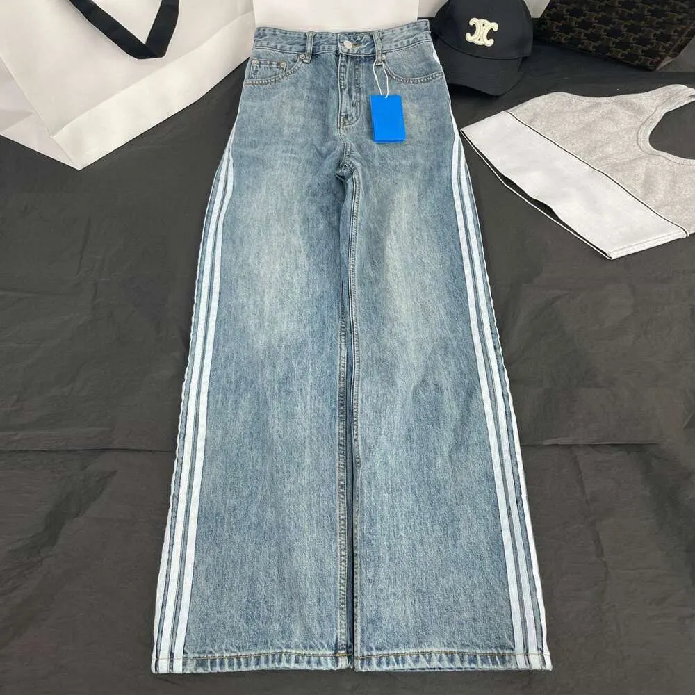 Robes décontractées de base Shenzhen Nanyou haut de gamme Femme American Three Bar Jeans Pantalon droit des jambes larges