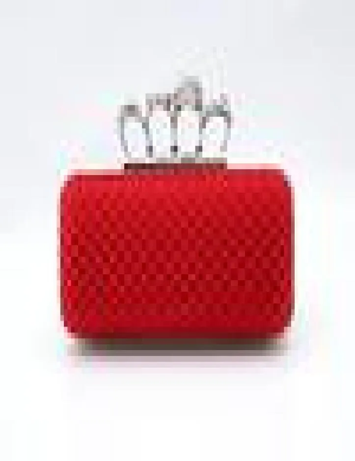 Classic DesignerType4 Red Ladies Skull Clutch Knuckle Anelli a quattro dita borse da bagno Borse da sposa 03918b3653752