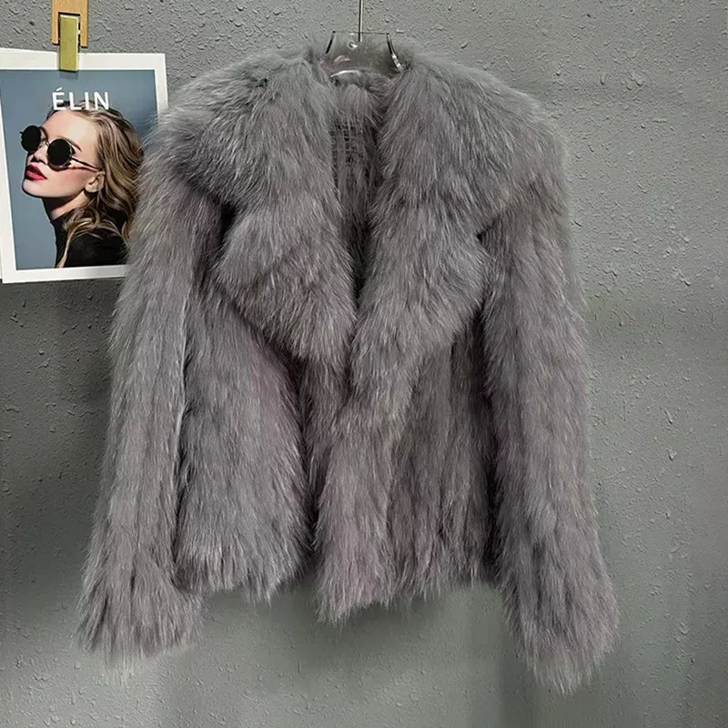 Genuine Fox Fur Jacket for Women: Luxurious Knitted Real Natural - Main Image