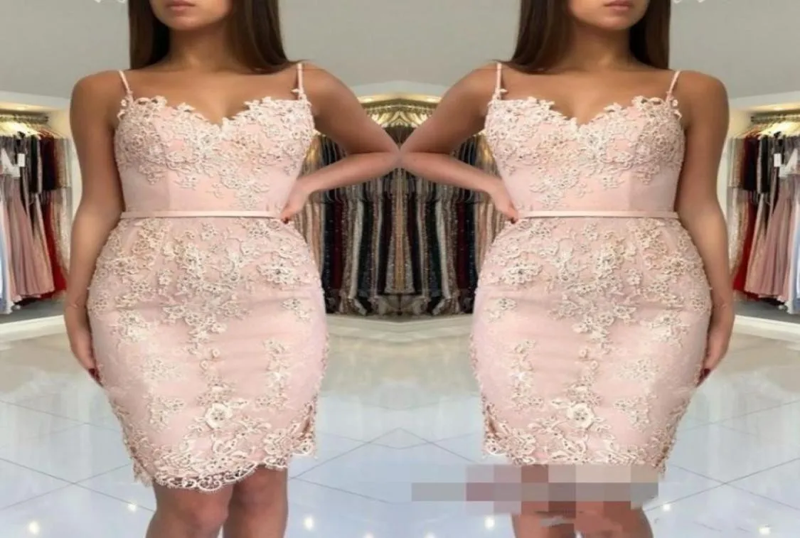 2020 Short Mini Blush Pink Homecoming Dresses Spaghetti Straps Sweetheart Lace Appliques Sheath Plus Size Party Graduation Cocktai2162503