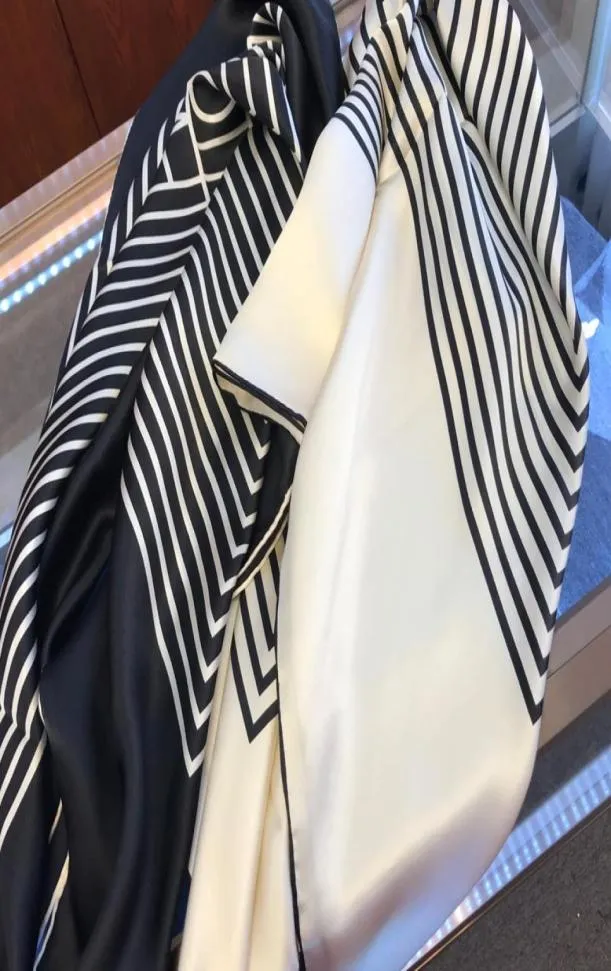 Cravat bihbf svensk nisch totem randigt mönster stor halsduk ins multipurpose silk fyrkantig handduk fyrkantig handelklassisk allmatch ha511641266