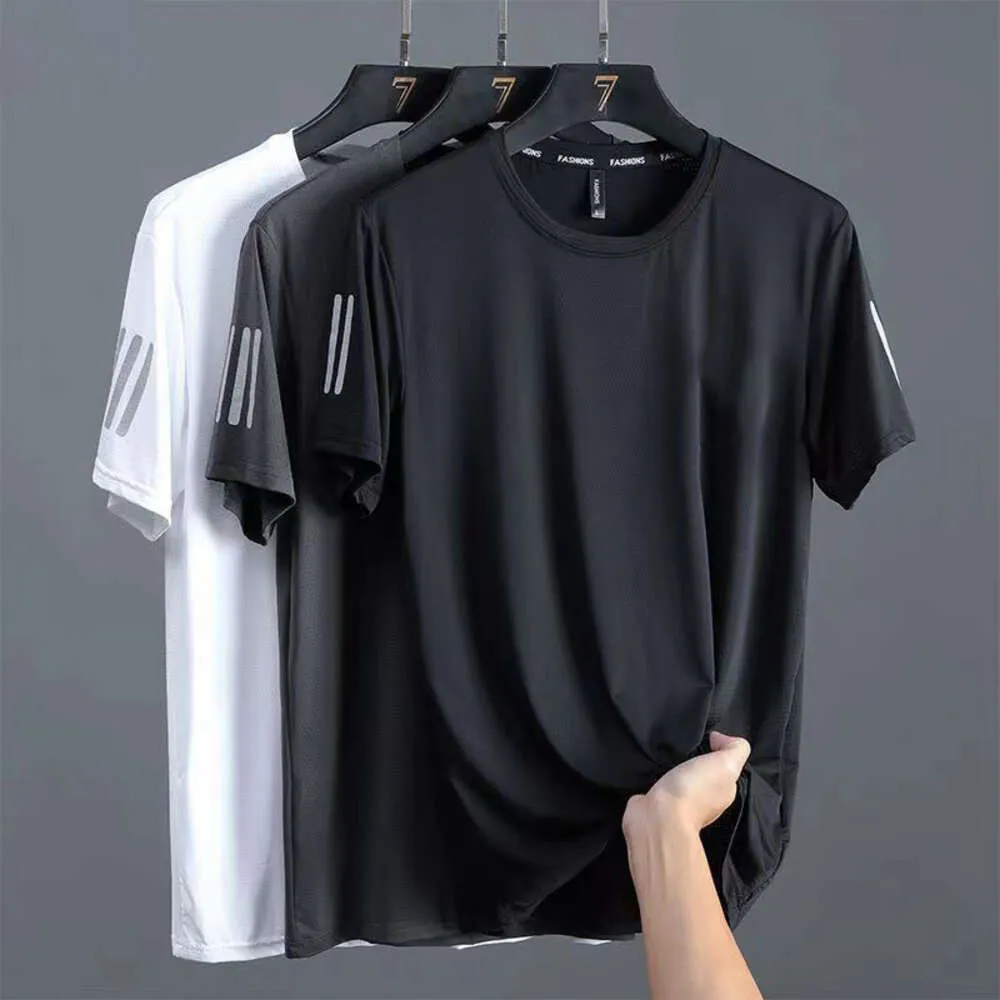 Summer Ice Silk T-shirt Män runda hals Snabbtorkning Skjorta Kort ärm Tunn andningsbar Halva ärm Stort Top Men's Sports Loose Fashion