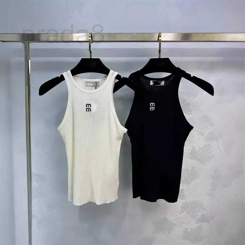 Designer Camisoles & Tanks 2024 Early Spring Fashion Simple and Versatile Slim Fit, Contrast Color Letter Embroidered Knitted Tank Top 3T56