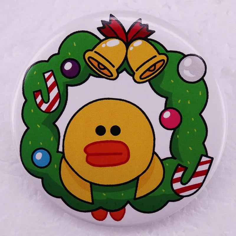 クリスマスのブルーチかわいいアニメ映画ゲームハードエナメルピンを集める漫画ブローチバックパックバッグカラーラペルバッジ