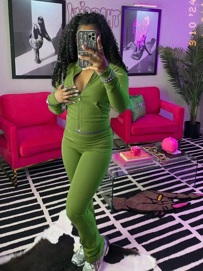 Matching set tracksuit hotsell