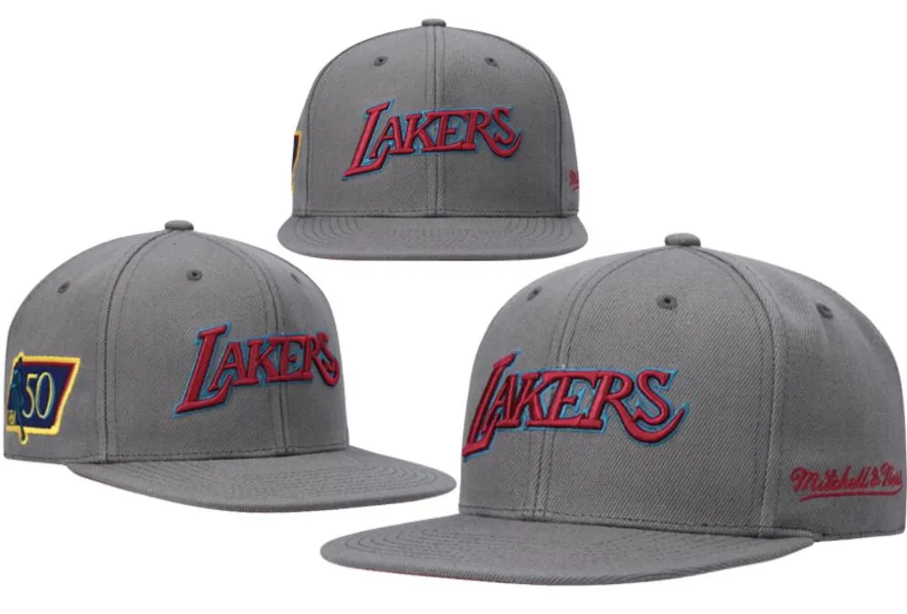 American Basketball "Lakers" Snapback Hats Teams Luxury Designer Finals Champions Locker Room Casquette Sports Hat Strapback Snap Back Justerable Cap A12