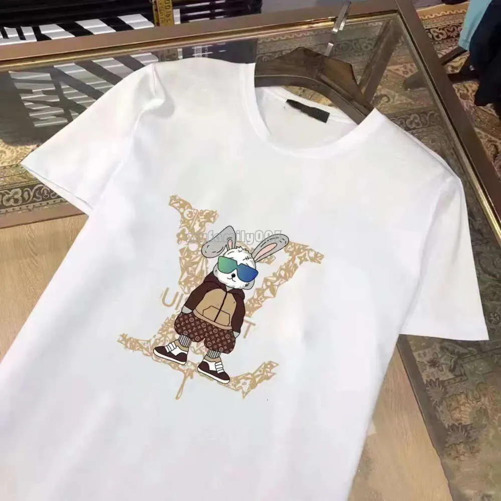 New Summer Mens Louies Vuttion Tshirt Designer Camiseta Casual Man Tees Womens com letras Imprima mangas curtas Top vendendo homens luxuosos Hip Hop Clothes Asia Tamanho 83