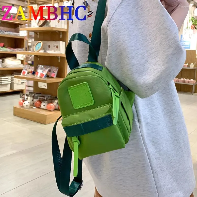 Sac à dos Fashion Fashion Small Staterproofing High Quality Nylon Sac à dos pour les adolescents scolaires Girls Souleux Sac Sac Mochila