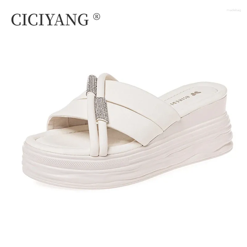 Slippers Ciciyang Wedges Platform Women Fashion Wear 2024 Summer Ladies Muffin Sandalen en 7 cm hoge hak