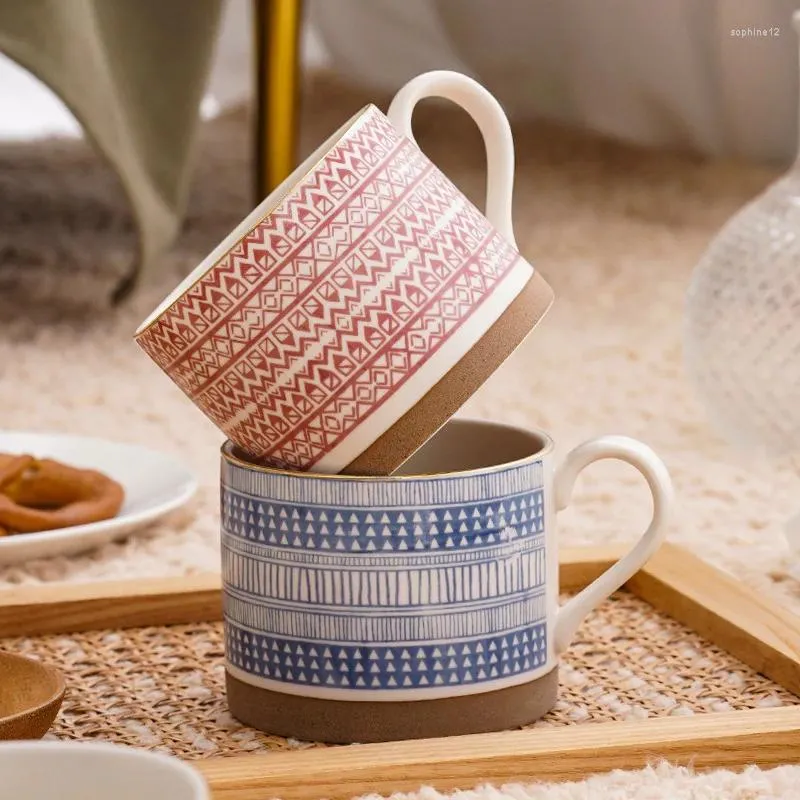 Tazze in ceramica tazza per la colazione leggera di lusso di lusso di grande capacità motivi geometrici in tazze tazze in stile