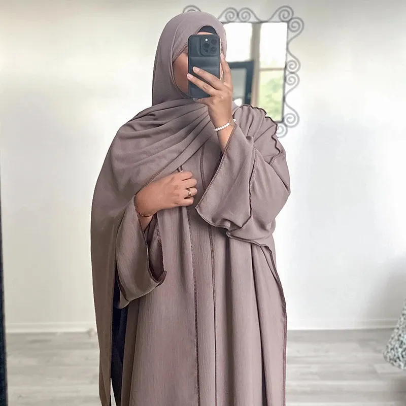 Ensemble Abaya de trois pièces avec le hijab gratuit Belt Jazz Crepe Kimono sans manches sous robe Eid Ramadan Musulman Women Islamic Vêtements 240411