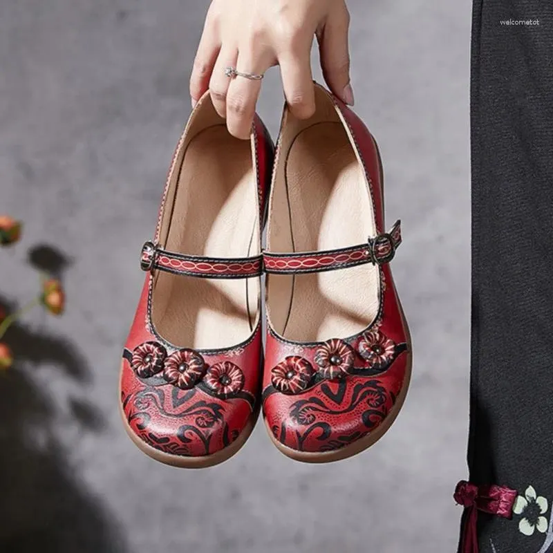 Chaussures habillées Johnature Vintage Flower Red Cendages Sandales 2024 Été Génétique en cuir fait à la main Solide douce Femmes confortables