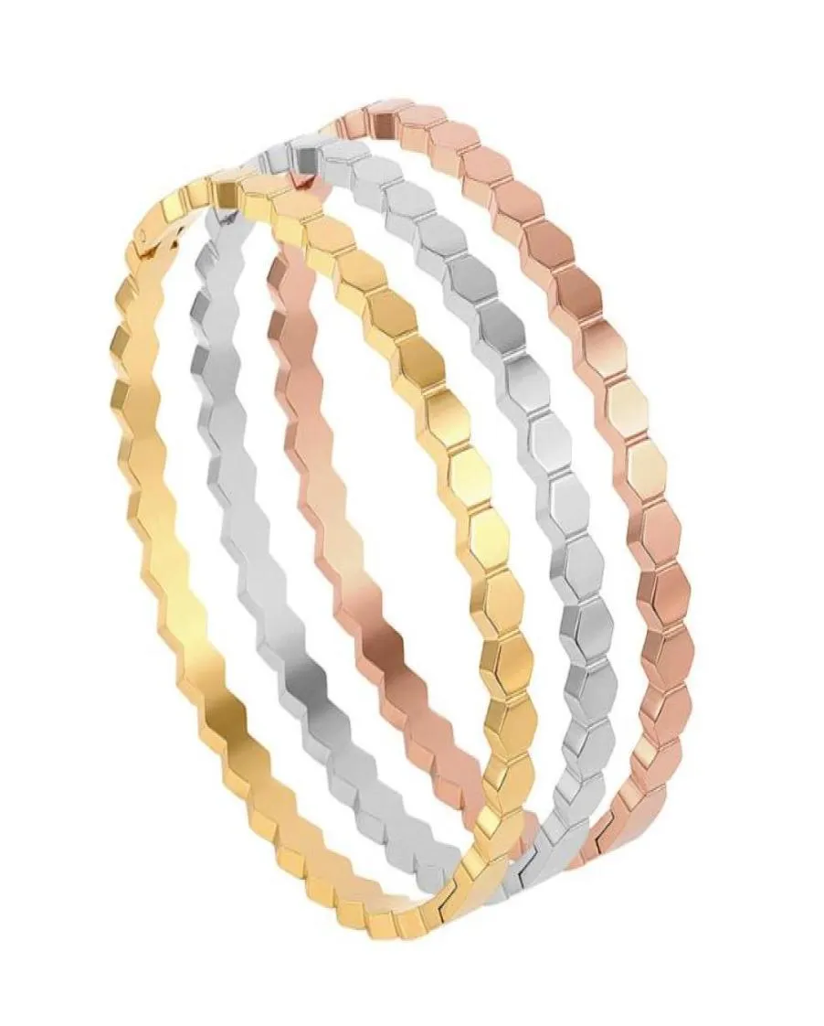 Bangle Fashion Trend Honeycomb Hexagon Geometric Simple Tricolor Bracelet Women039s Titanium Steel Jewelry5508887