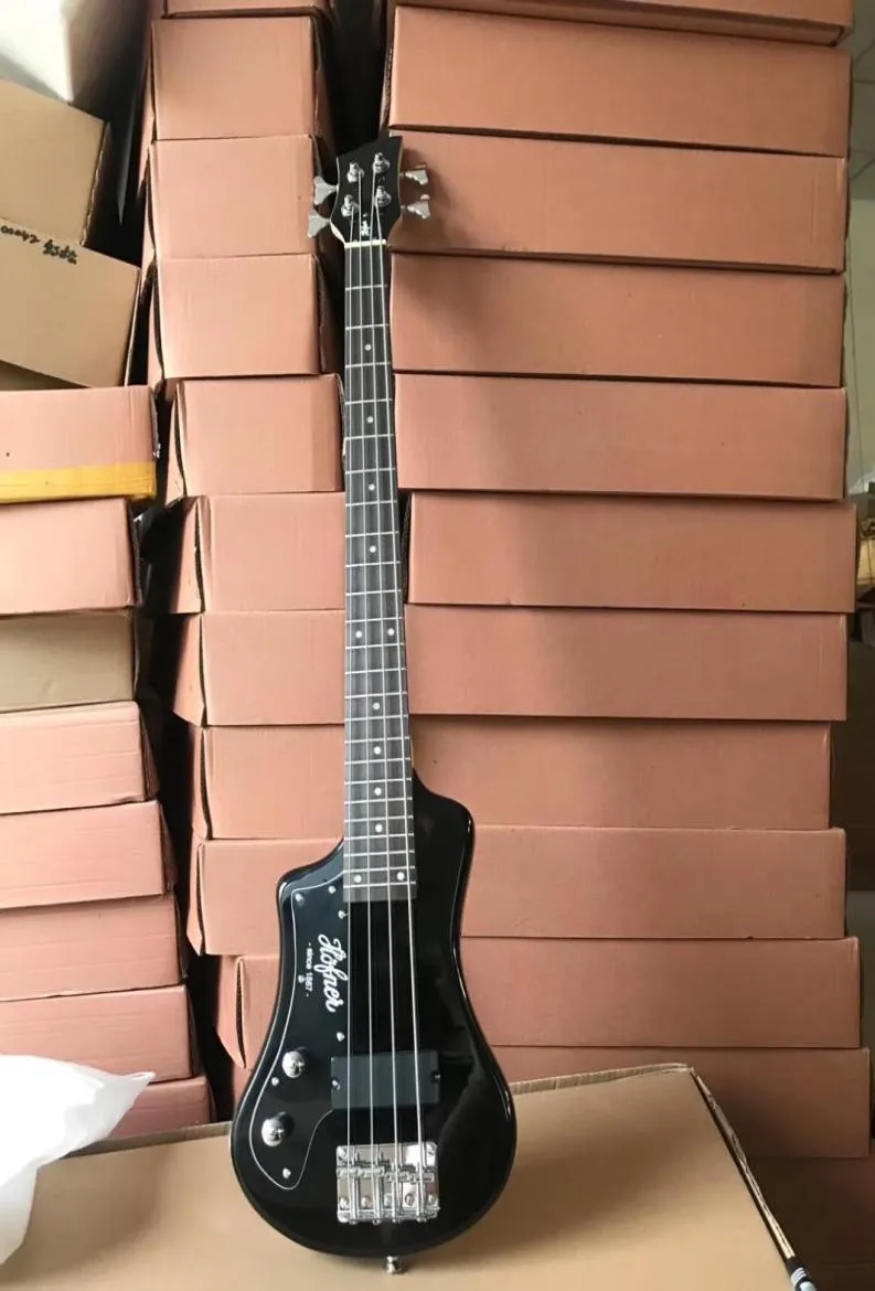 Niestandardowe 4 struny czarne Hofner Shorty Travel Bass Guitar Protable Mini Electric Bass Guitar z bawełnianą torbą klonową szyję czarny 2137908